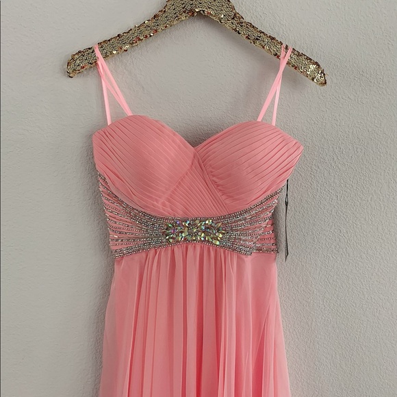 Pink Formal Evening Long Dress - Picture 2 of 6